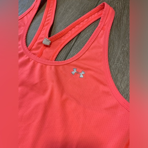 Under Armour Tank Top - Picture 2 of 4